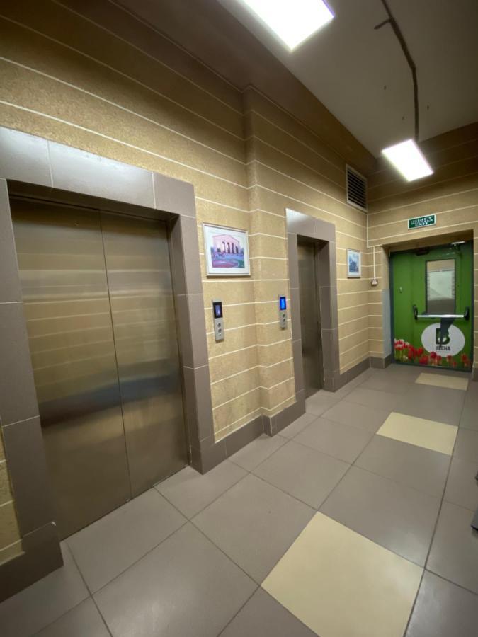 アルマトイЖк Веснаアパートメント エクステリア 写真